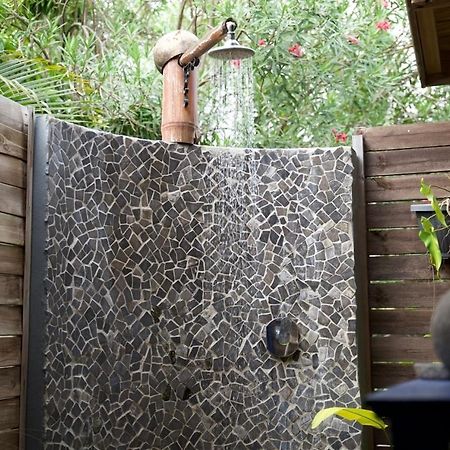 The Bluebamboo Hotell Le Moule Eksteriør bilde