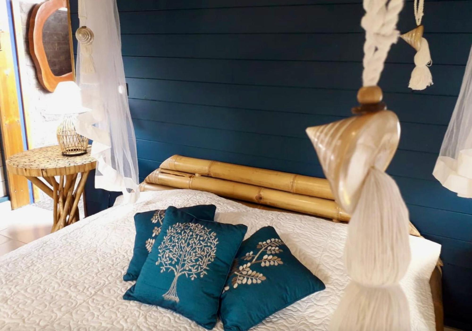The Bluebamboo Hotell Le Moule Eksteriør bilde