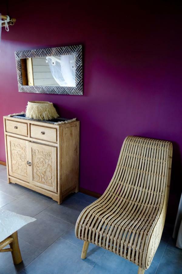 The Bluebamboo Hotell Le Moule Eksteriør bilde