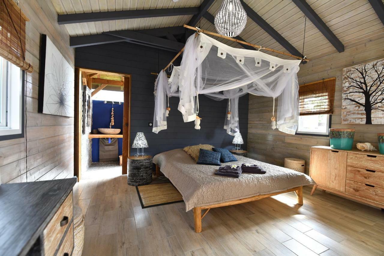 The Bluebamboo Hotell Le Moule Eksteriør bilde