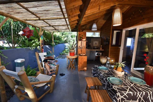 The Bluebamboo Hotell Le Moule Eksteriør bilde