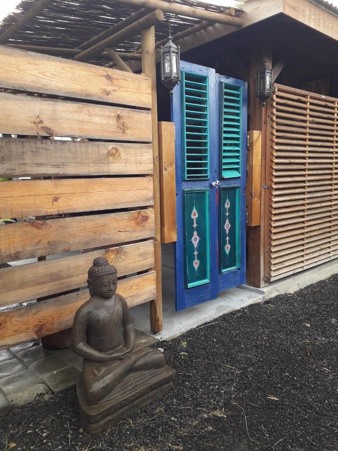 The Bluebamboo Hotell Le Moule Eksteriør bilde
